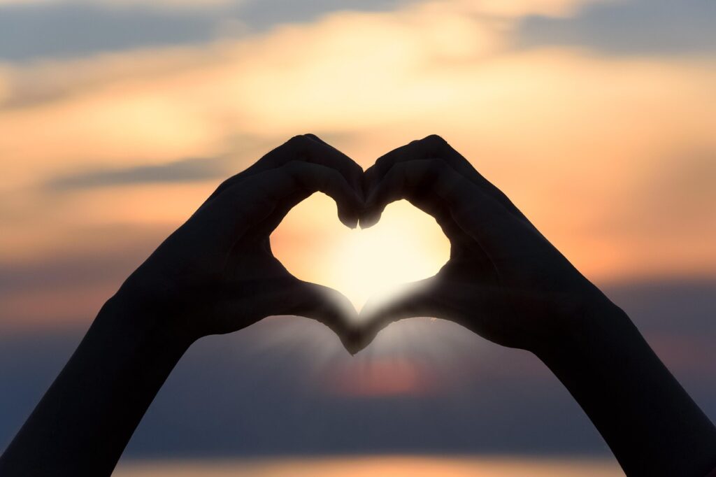heart, 4k wallpaper, sunrise, hands, mac wallpaper, free wallpaper, gesture, wallpaper hd, valentines day, windows wallpaper, love, sunset, shape, 4k wallpaper 1920x1080, sign, silhouette, full hd wallpaper, desktop backgrounds, hd wallpaper, free background, symbol, cool backgrounds, wallpaper 4k, nature, summer, romantic, laptop wallpaper, beautiful wallpaper, romance, valentine's day, feeling, background